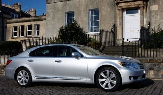 Lexus LS 600H
