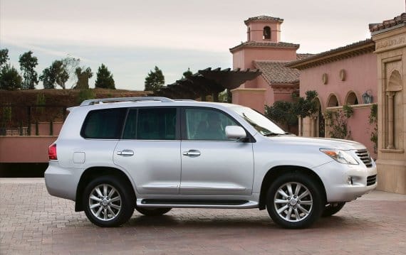 Lexus LX 570 2011