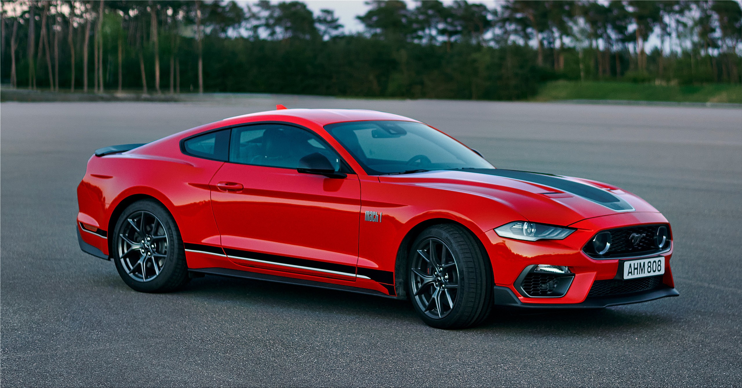 The new Ford Mustang Mach 1 sports car with 460 hp from 92,000 euros ...