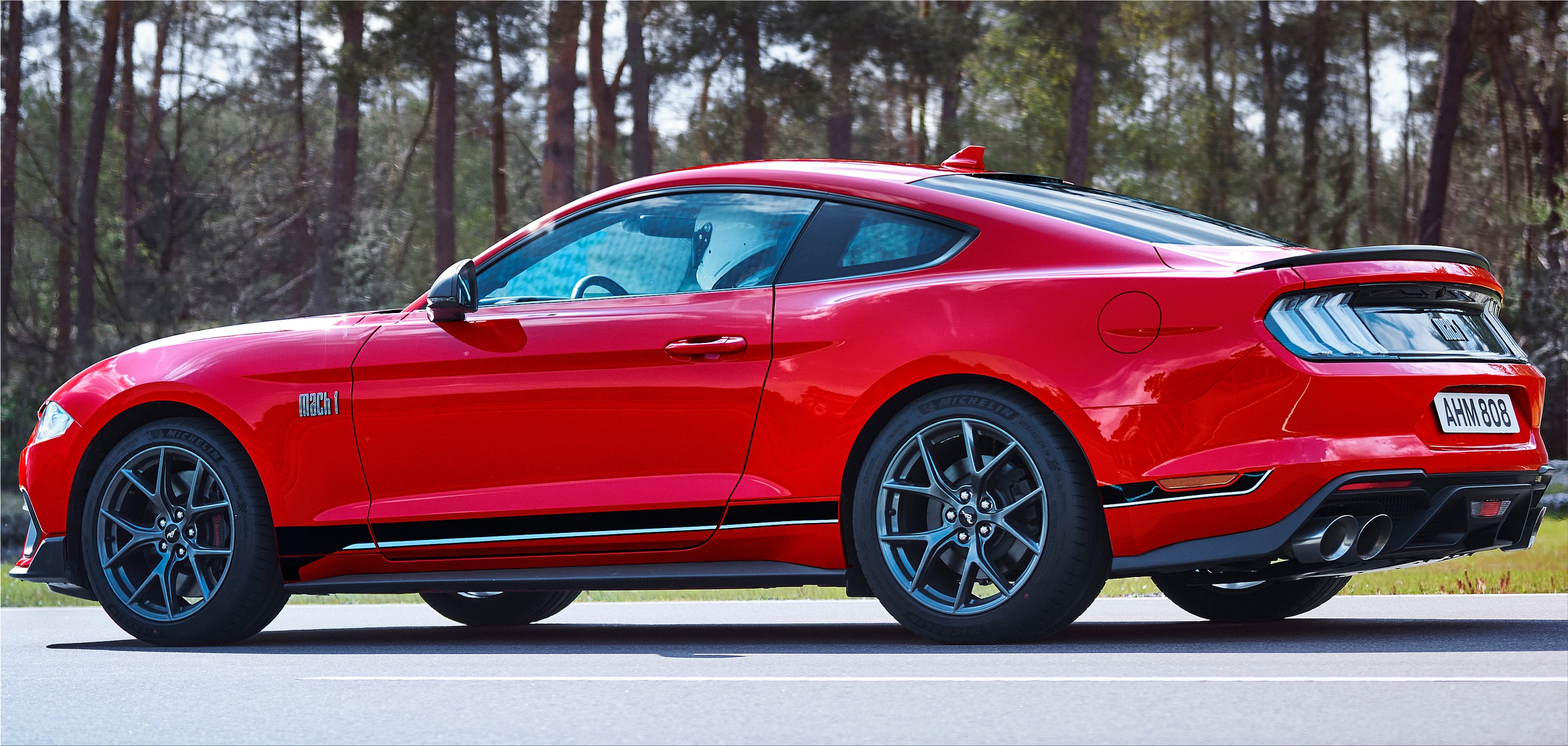 The new Ford Mustang Mach 1 sports car with 460 hp from 92,000 euros ...