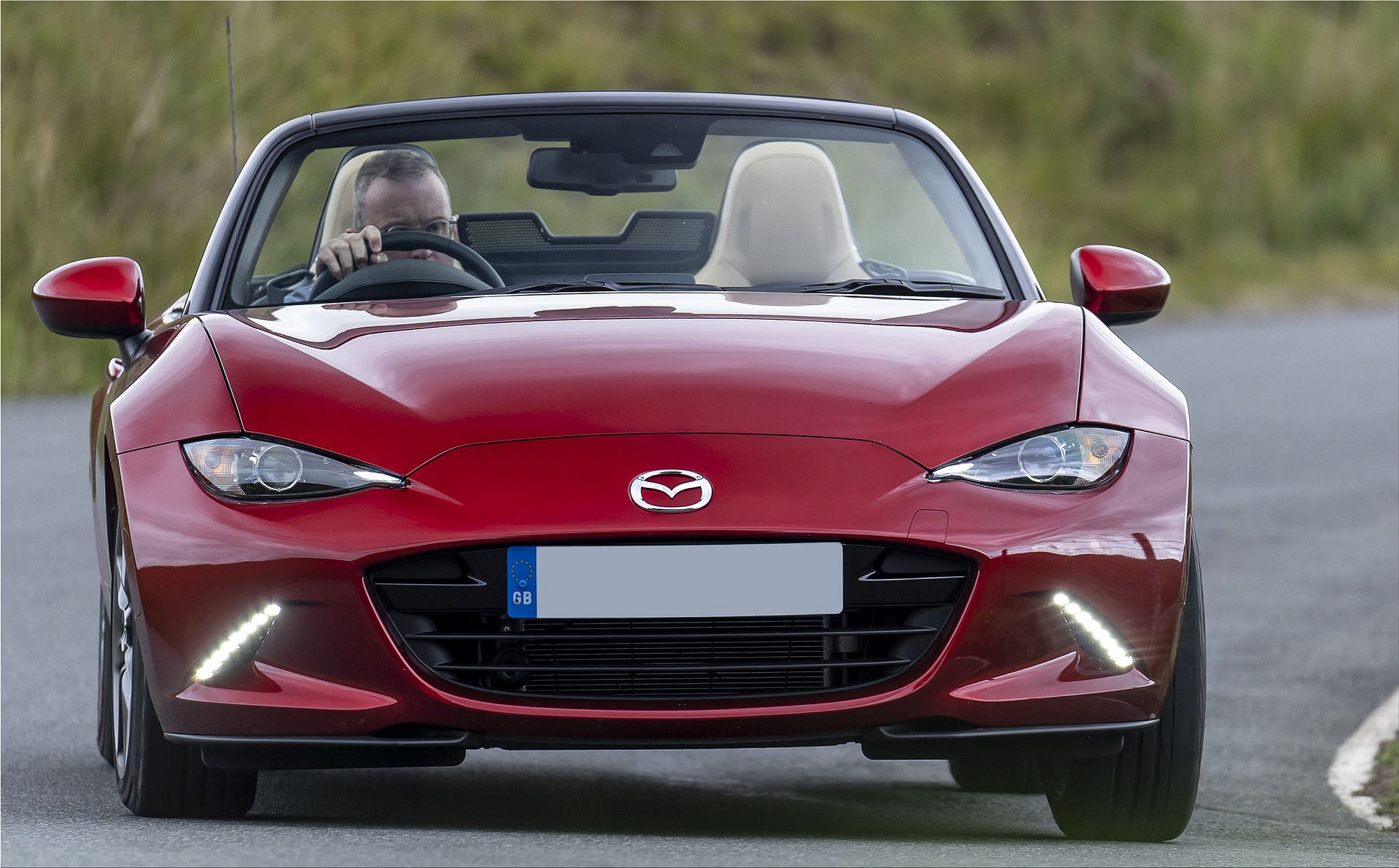 Mazda MX-5 - the world's best-selling roadster | Spare Wheel