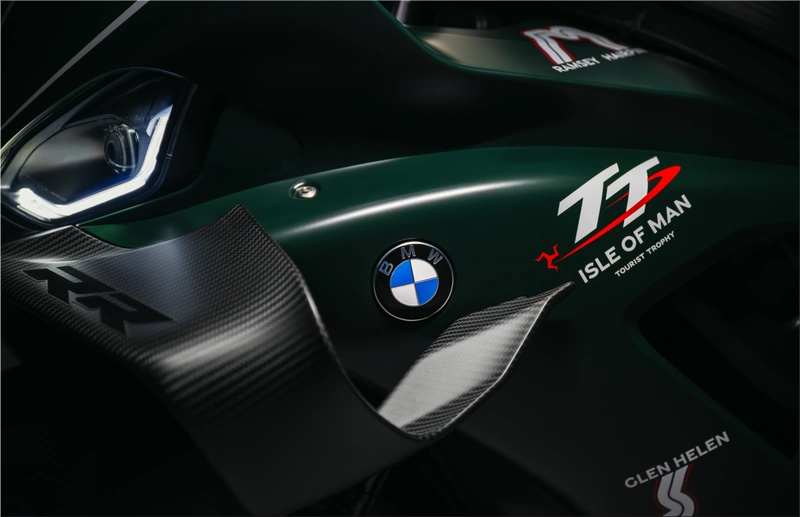 BMW M 1000 RR Isle of Man TT