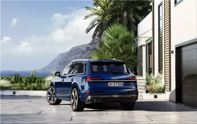 2024 Audi Q7 luxury SUV