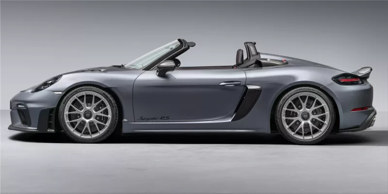 2024 Porsche 718 Spyder RS