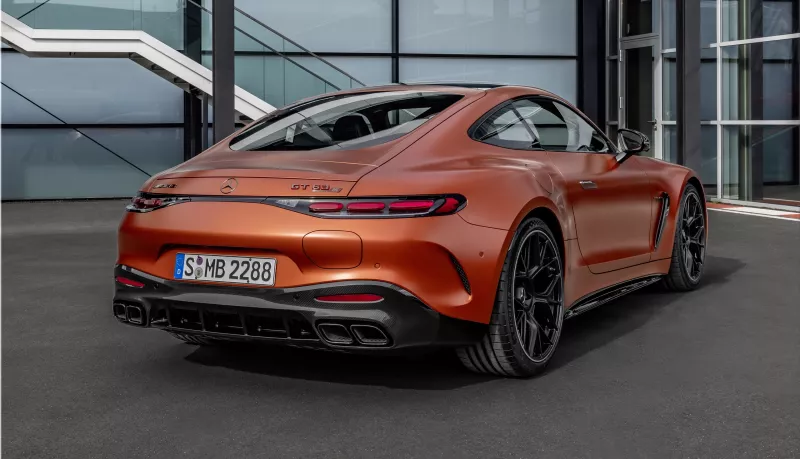 2025 Mercedes-AMG GT63 S E Performance