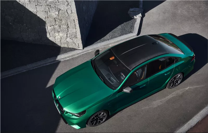 2025 BMW M5