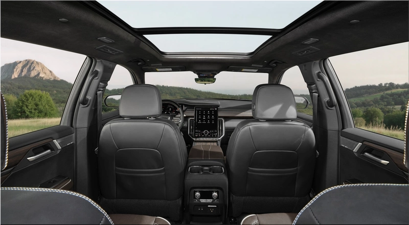 GMC Acadia Denali Ultimate Family SUV