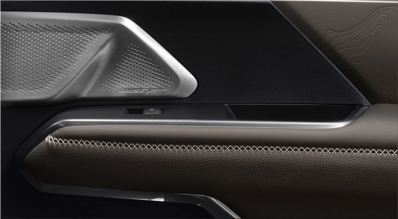 GMC Acadia Denali Ultimate Family SUV