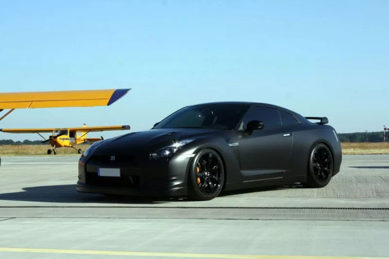 Nissan GTR