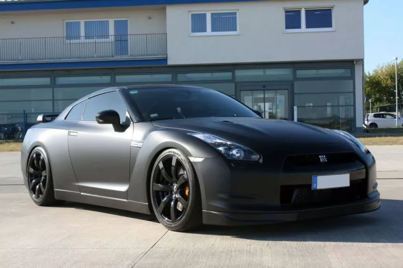 Nissan GTR