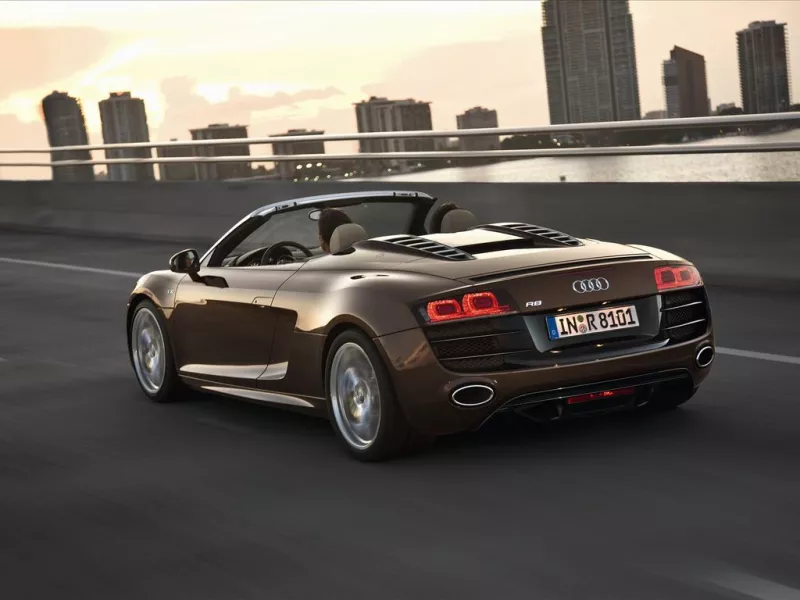 Audi R8