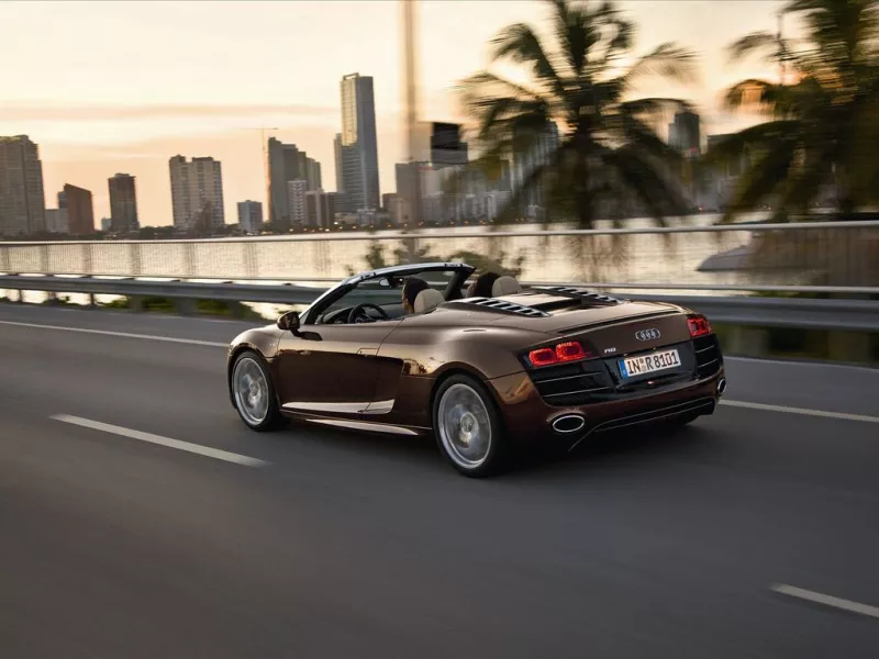 Audi R8
