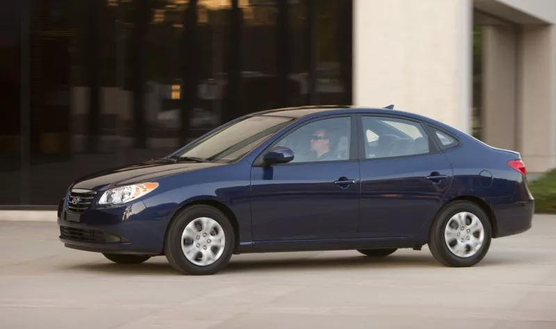 Hyundai Elantra Blue
