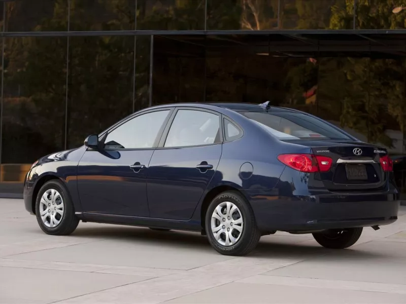 Hyundai Elantra Blue