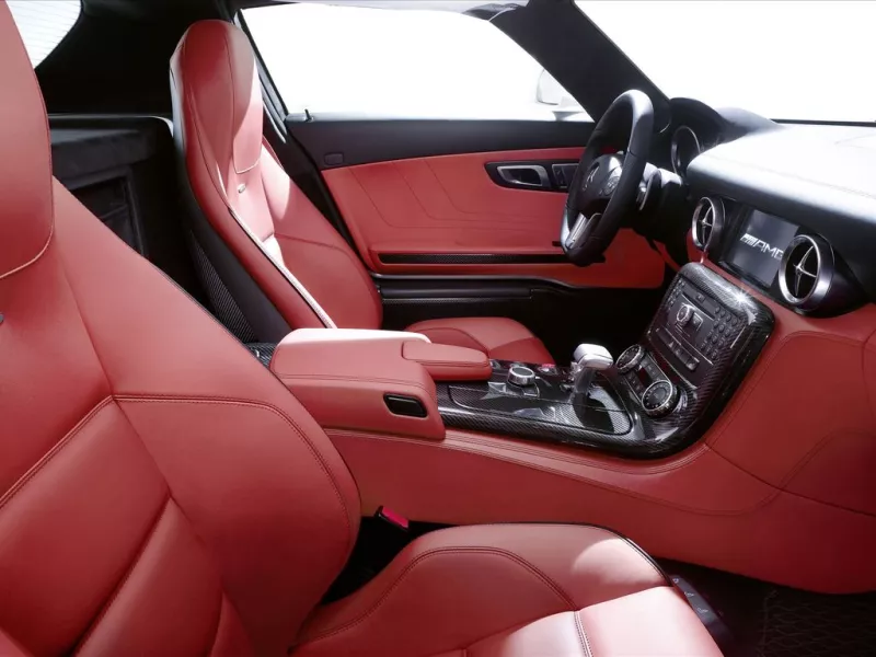 Mercedes-Benz SLS AMG