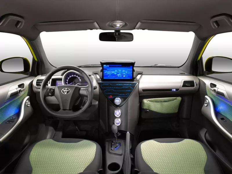 Toyota iQ
