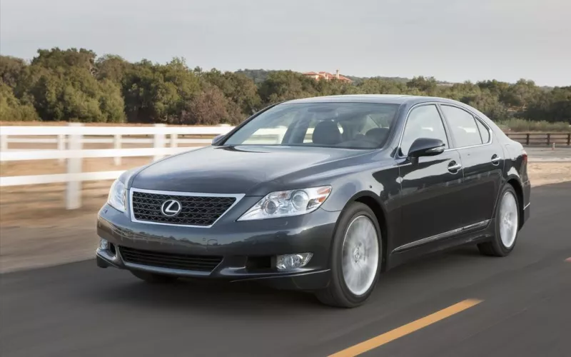 Lexus LS 460