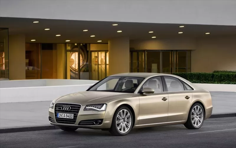 Audi A8