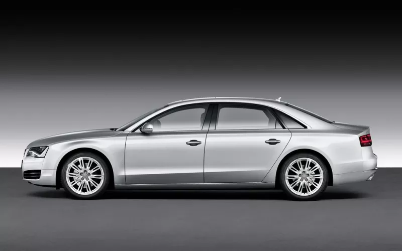 Audi A8 L