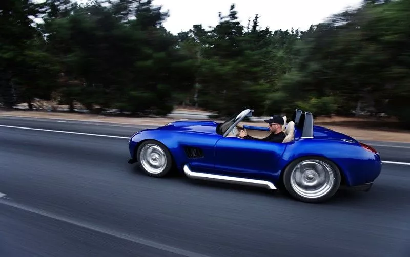 ICONIC Motors AC Roadster