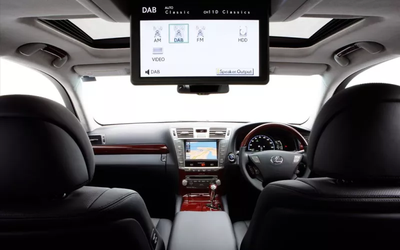 Lexus LS 600H