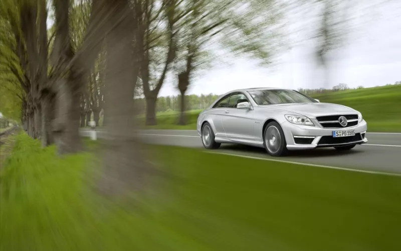 Mercedes Benz CL63 AMG