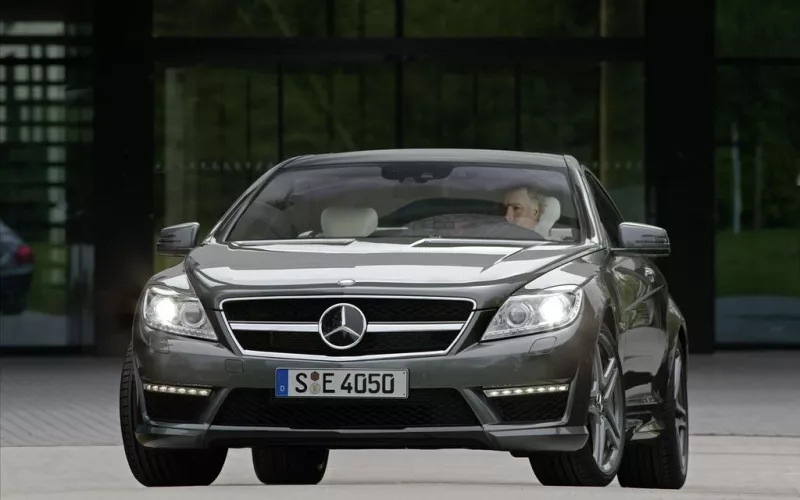 Mercedes Benz CL63 AMG