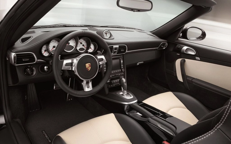 Porsche 911 Turbo S