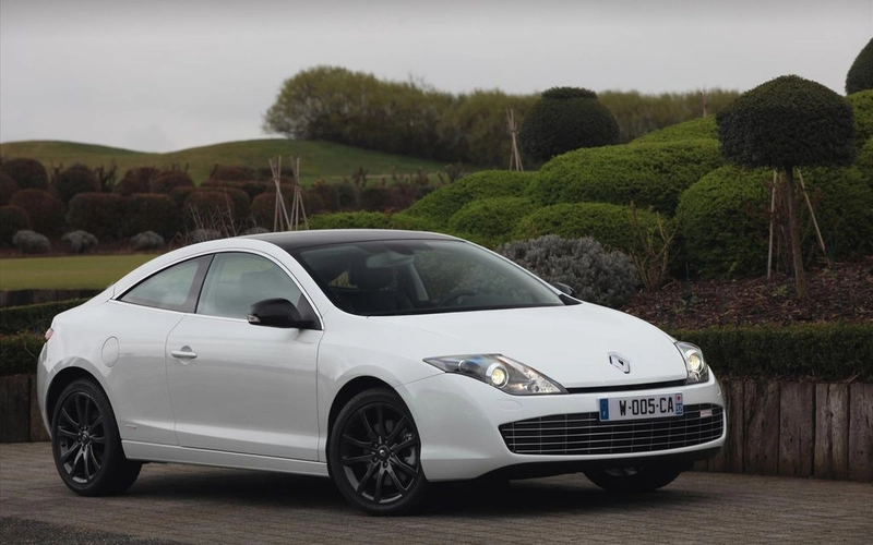 Renault Laguna Coupe Monaco