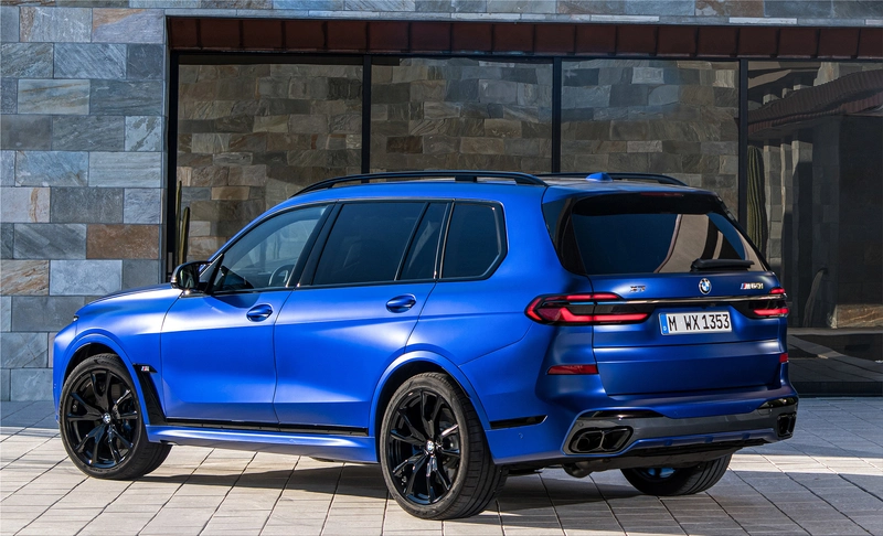 BMW X7 M60i