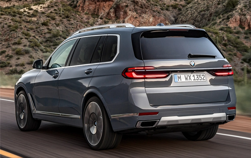 BMW X7 M60i