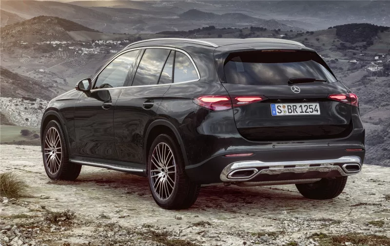 Mercedes-Benz GLC plug-in hybrid SUV