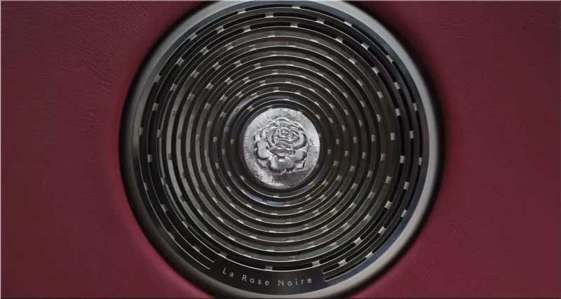 Rolls-Royce La Rose Noire Droptail