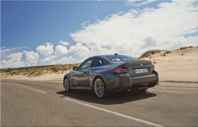2025 BMW M2