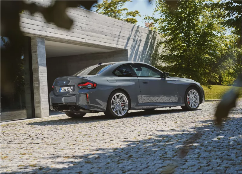2025 BMW M2