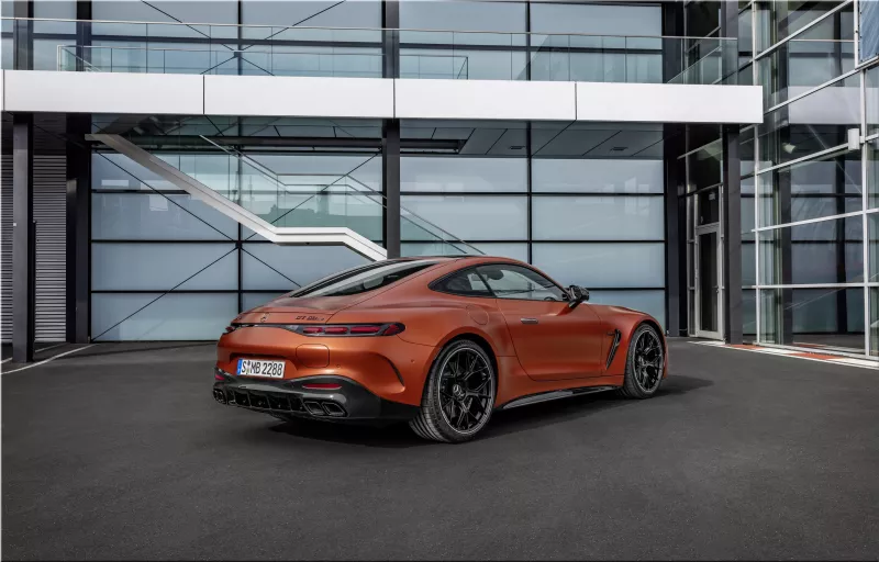 Mercedes-AMG GT63 S E Performance