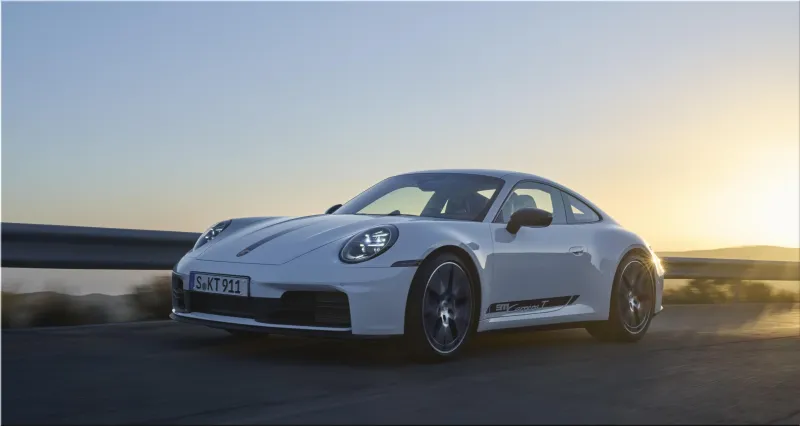 2025 Porsche 911 Carrera T