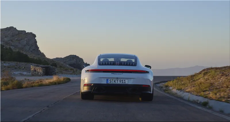 2025 Porsche 911 Carrera T