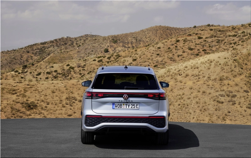 2025 Volkswagen Tayron crossover SUV