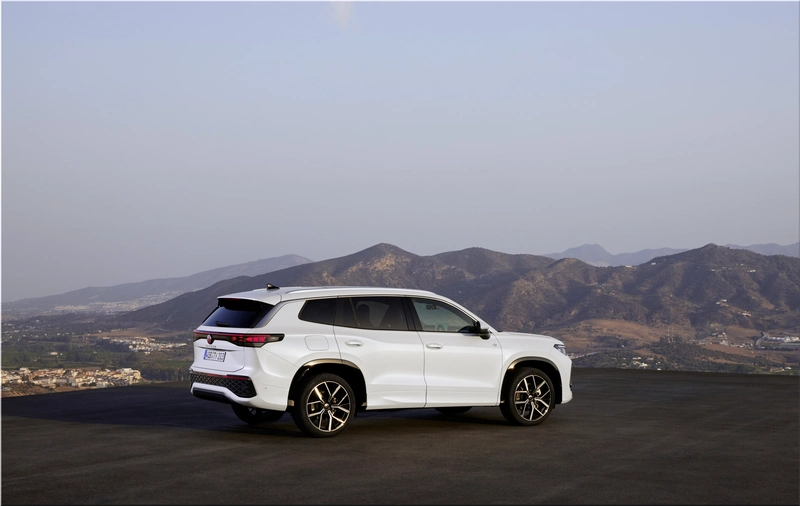 2025 Volkswagen Tayron