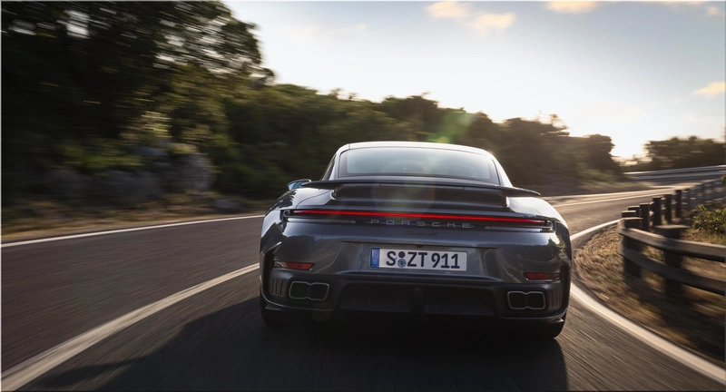 Porsche 911 Turbo S