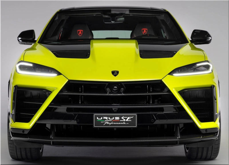 Lamborghini Urus SE Performante