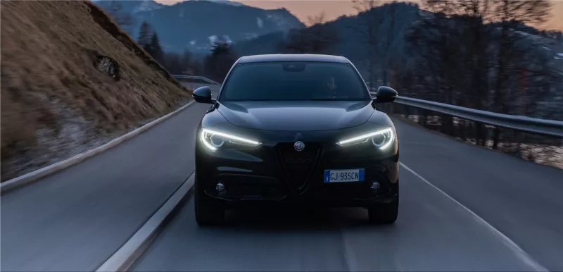 Alfa Romeo Stelvio Estrema