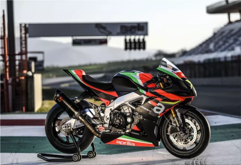 Aprilia RSV4 X