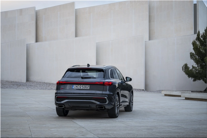 Audi Q5 TFSI SUV