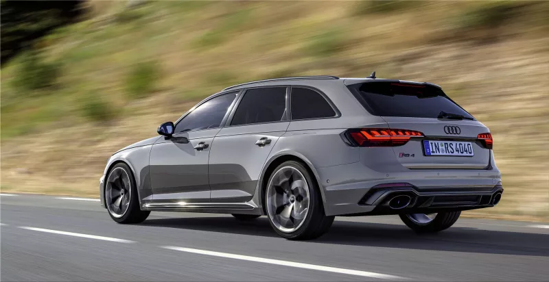 2022 Audi RS 4 Avant