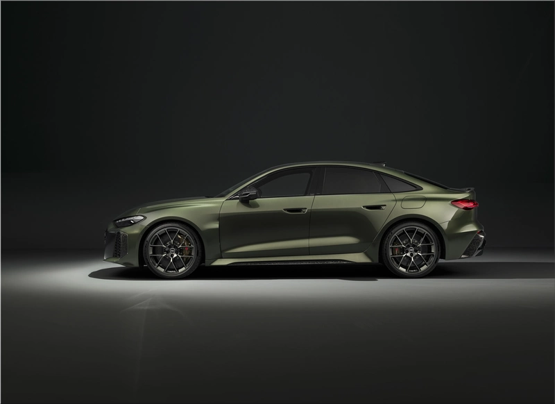 Audi RS 5 Hybrid