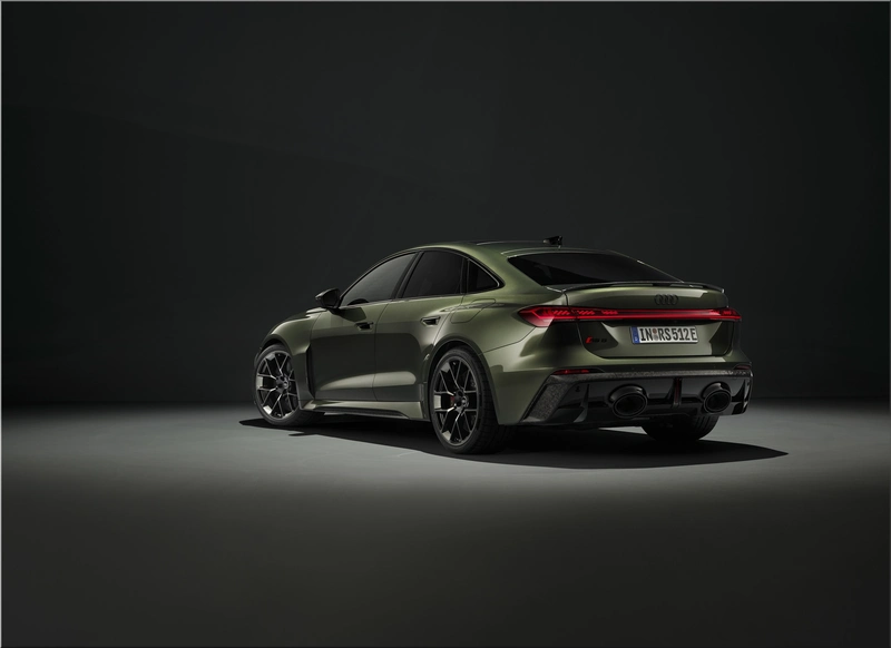Audi RS 5 Hybrid