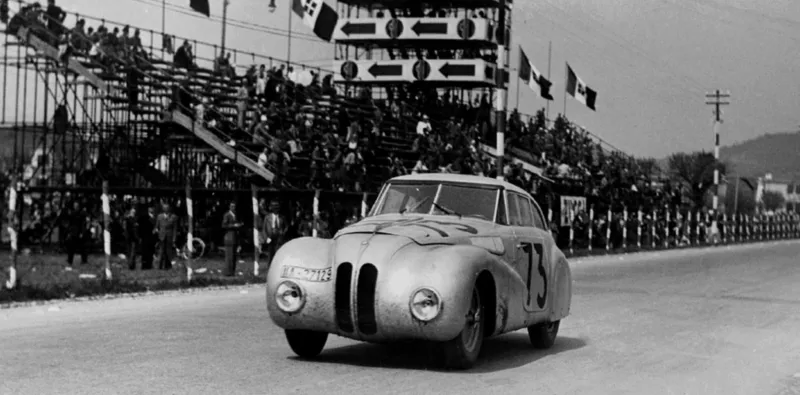BMW 328 Kamm Coupe - 1940 Mille Miglia