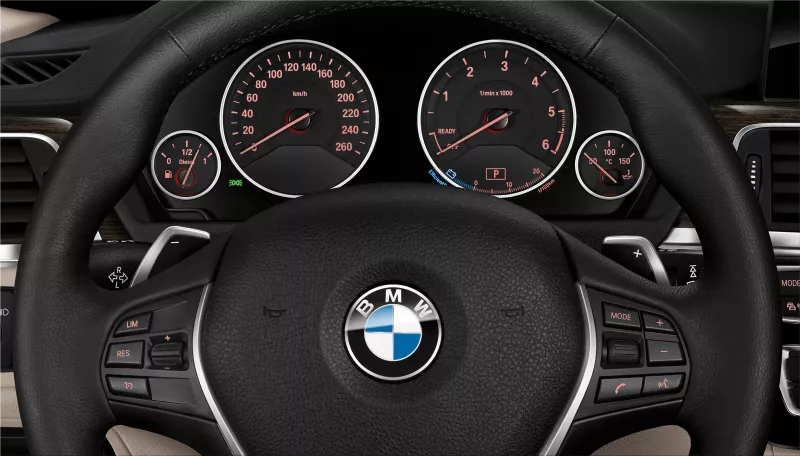 BMW 330E